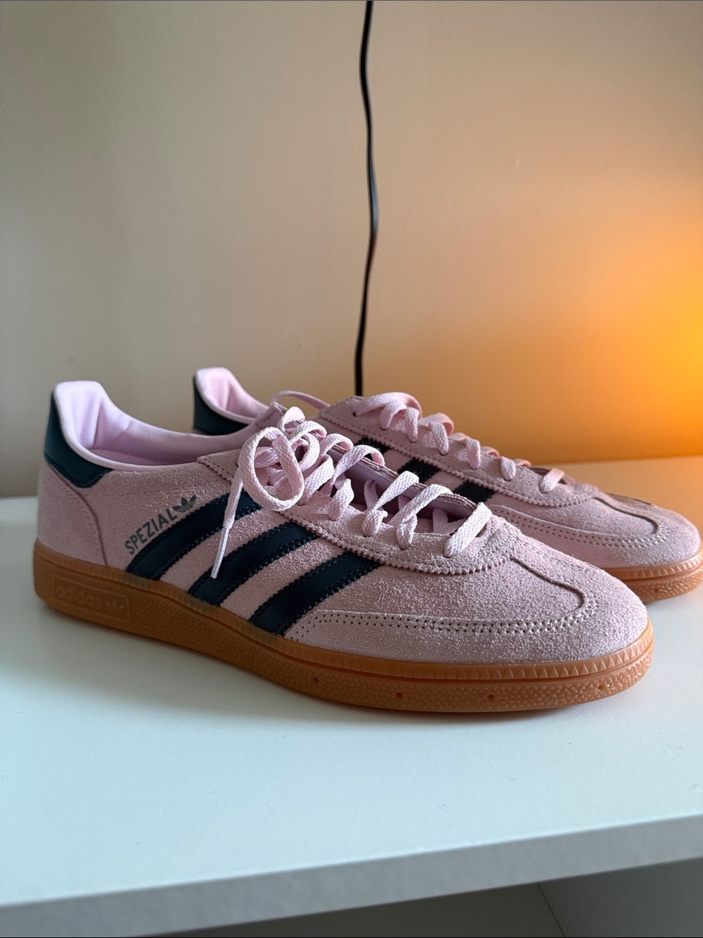 Adidas Spezial in Light Pink
